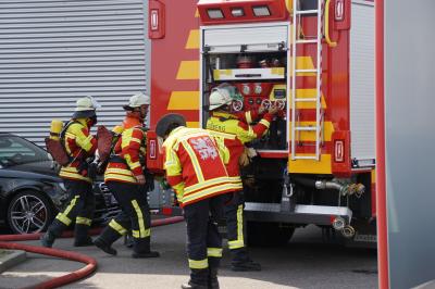 Kellerbrand im Autohaus Weeber in Leonberg 